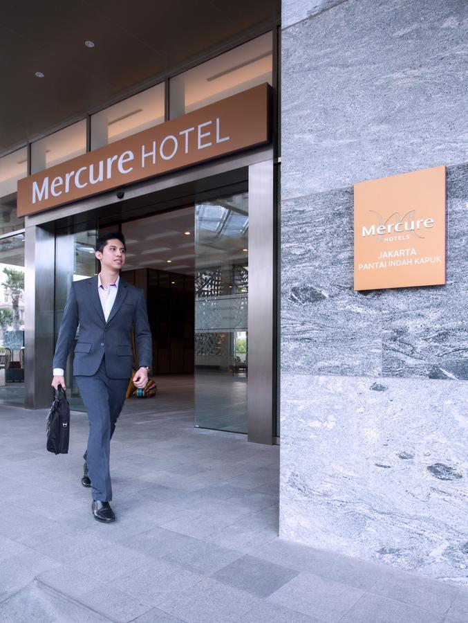 Mercure Jakarta Pantai Indah Kapuk Exterior photo